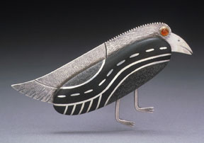 Studio Discovery Tour artist Dana Driver: Raven brooch