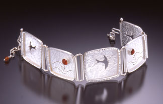 Studio Discovery Tour artist Ling-Yen Jones: Swallow and the Sun