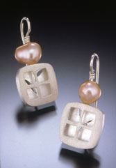 Studio Discovery Tour artist Ling-Yen Jones: Windows