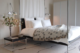 Studio Discovery Tour artist Suzan Friedland