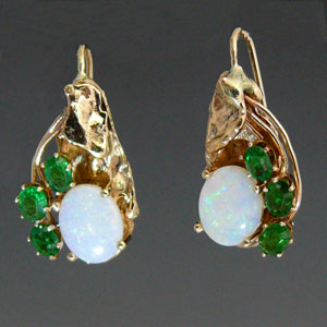 Studio Discovery Tour artist Walt Rush: Opal earrings