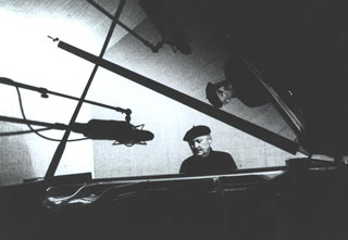 Larry Vuckovich, piano