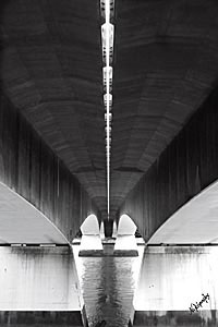 Christos Nikopoulos: Under Bridge