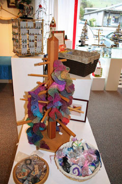 Dolphin Gallery Holiday Boutique