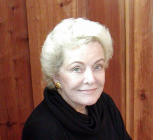 Joanna Barnes