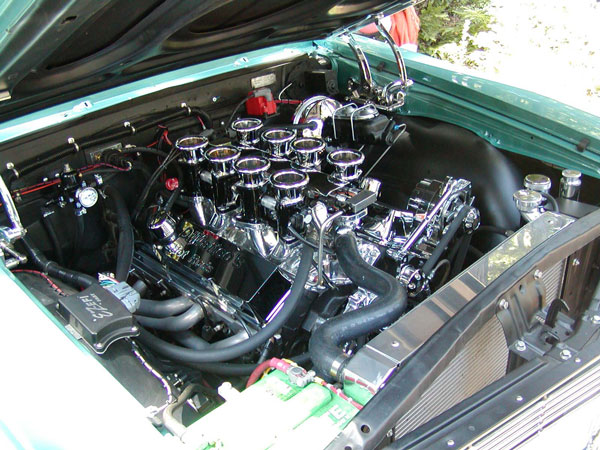 Best Motor: Bill and ML Reinking's 65 Chevelle