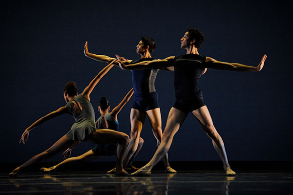 San Francisco Ballet School Trainees, photo &copy;: Erik Tomasson